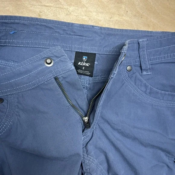Kuhl Women's SPLASH Size 2 Cargo Shorts 10' Navy  Hiking Shorts - Picture 11 of 11